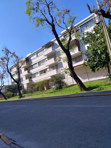 Venta Departamento 3D 1B Metro Hernando de Magallanes - Las Condes