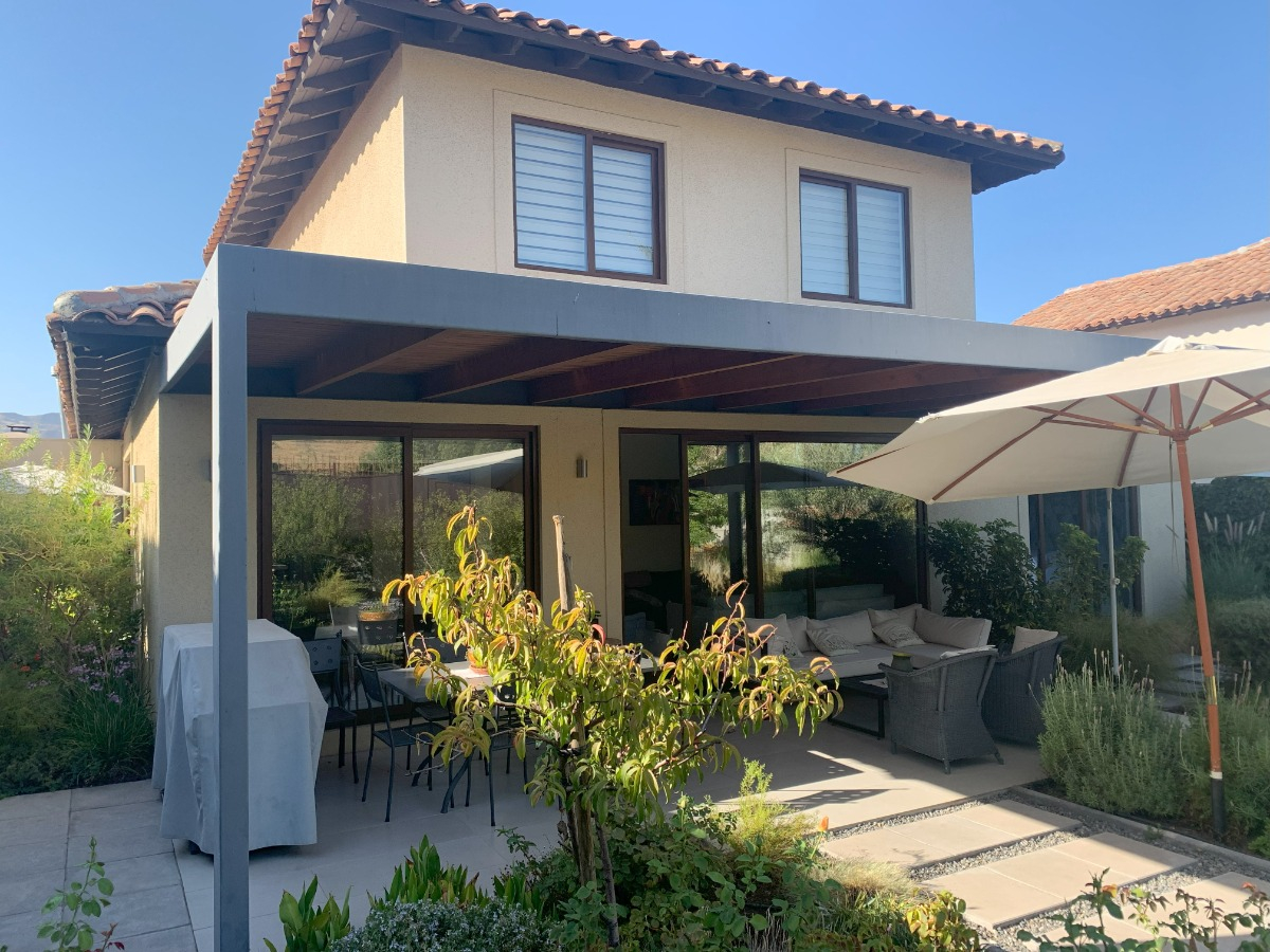 Venta Casa NO 3D en suite Walk-in cl&oacute;set 3B 3E Chicureo - Colina