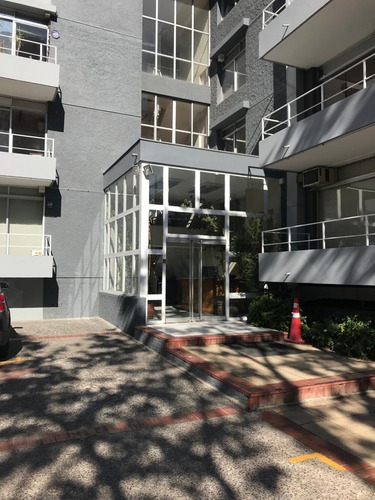 Arriendo Oficina SP 3B 2E Barrio El Golf - Las Condes