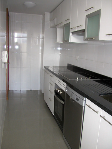 Arriendo Departamento SP 2D 2B 1E 1B Metro Manquehue - Apumanque - Las Condes