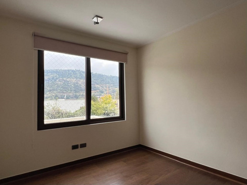 Arriendo Casa NO 5D 5B 3E 1B Los Trapenses - Lo Barnechea