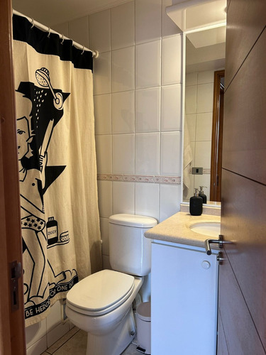 Arriendo Departamento SP 2D en suite 2B 1E 1B Barrio El Golf - Las Condes