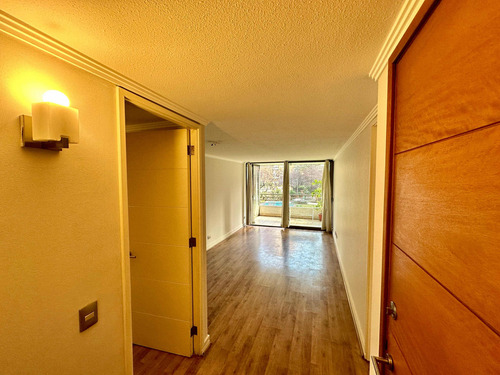 Arriendo Departamento NP 2D en suite Walk-in cl&oacute;set 2B 1E 1B Metro Manquehue - Apumanque - Las Condes