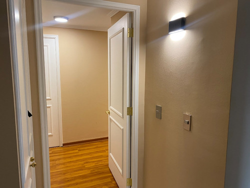 Venta Departamento SO 5D en suite Walk-in cl&oacute;set 4B 2E 1B Las Lilas - Providencia