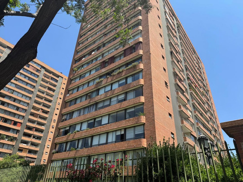 Venta Departamento O 2D en suite 2B 1E 1B La Llaver&iacute;a - Vitacura