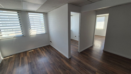 Arriendo Oficina NP 2B 2E 1B Campus Oriente - Providencia