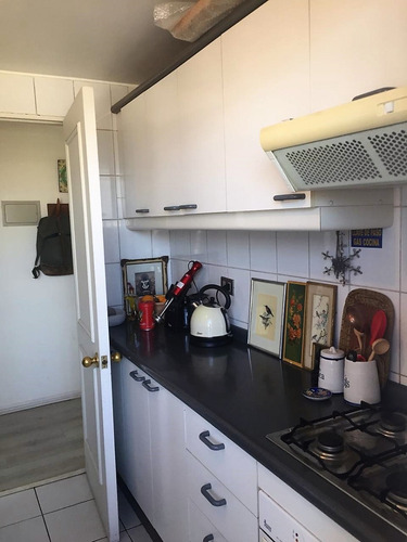 Arriendo Departamento SO 2D en suite 2B 1E 1B Metro Bilbao - Providencia