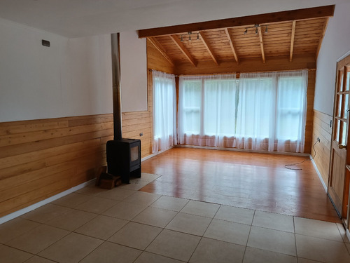Arriendo Casa NP 3D en suite Walk-in cl&oacute;set 2B 2E 1B Centro de Puerto Varas - Puerto Varas