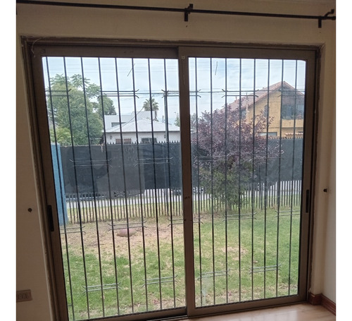 Arriendo Casa NO 3D 3B 2E Villa El Dorado - Vitacura