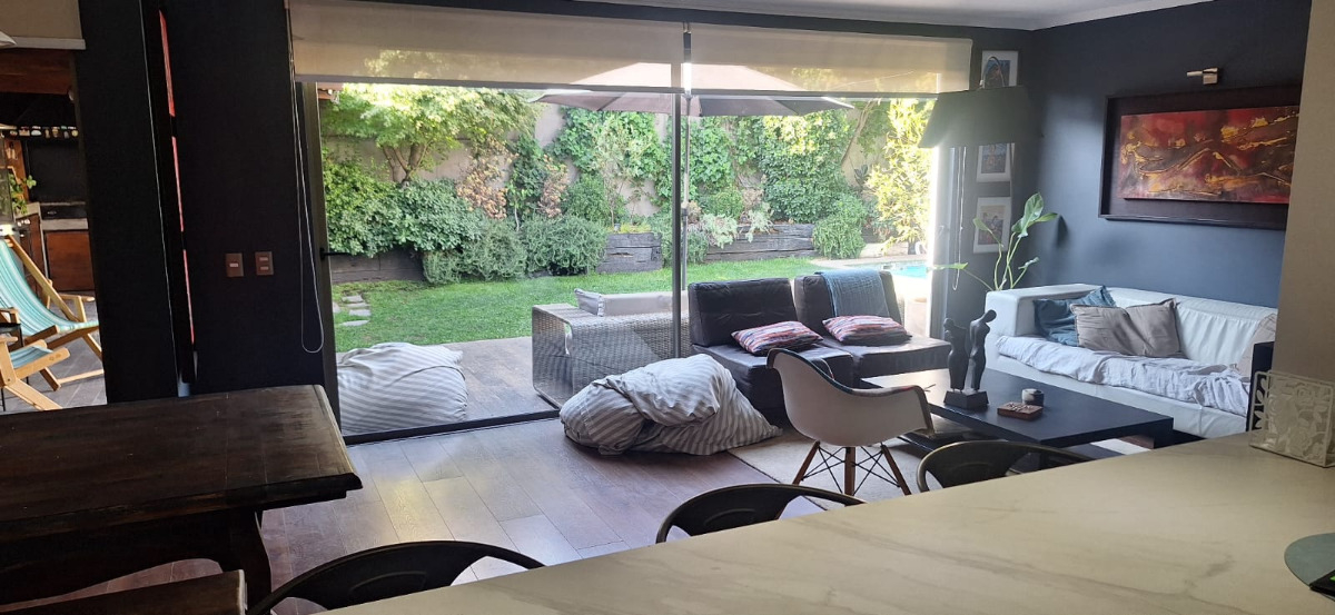 Venta Casa NO 5D 4B 3E 1Bd La Dehesa - Lo Barnechea