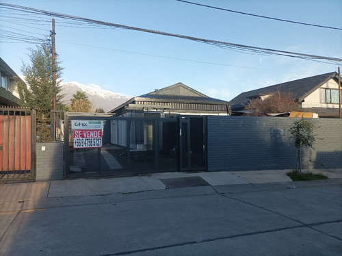 Venta Casa 3D en suite Walk-in cl&oacute;set 3B 2E Rotonda Atenas - Las Condes