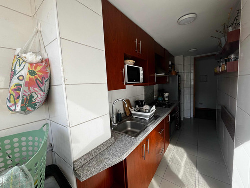 Arriendo Departamento 2D en suite 2B 1E 1B Pedro de Valdivia - Providencia