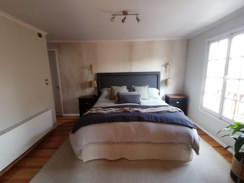 Arriendo Casa 5D 5B 3E 1B Rotonda Atenas - Las Condes