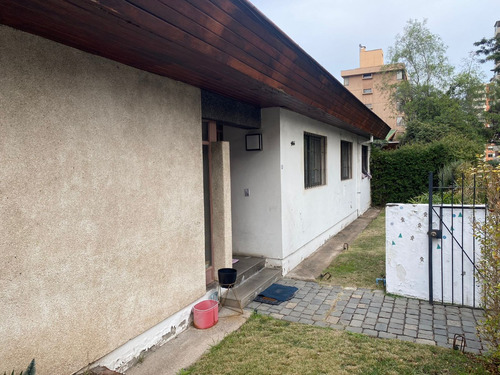 Venta Casa NO 4D 2B 1E 1B Sebasti&aacute;n Elcano - Las Condes