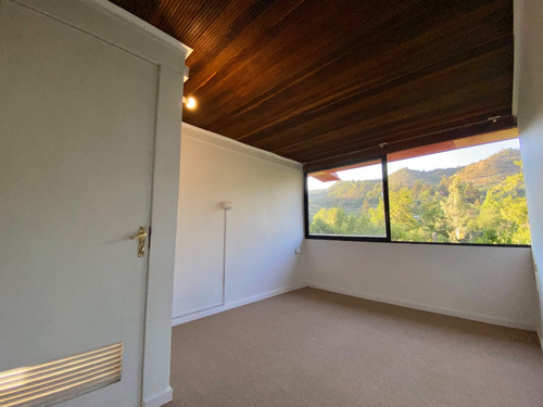 Arriendo Casa NO 4D en suite 4B 3E El Array&aacute;n - Lo Barnechea