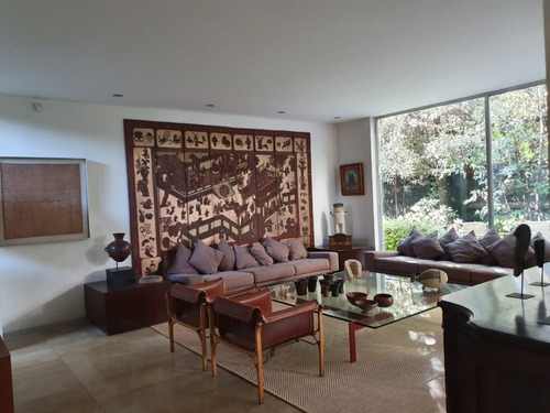 Venta Casa NO 6D 5B 3E 1B Metro Escuela Militar - Las Condes