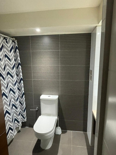 Arriendo Departamento NP 1D en suite Walk-in cl&oacute;set 1B 1E 1B Mall Sport - Las Condes