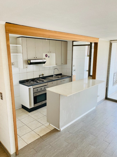 Arriendo Departamento 2D en suite Walk-in cl&oacute;set 2B 1E 1B In&eacute;s de Su&aacute;rez - Providencia