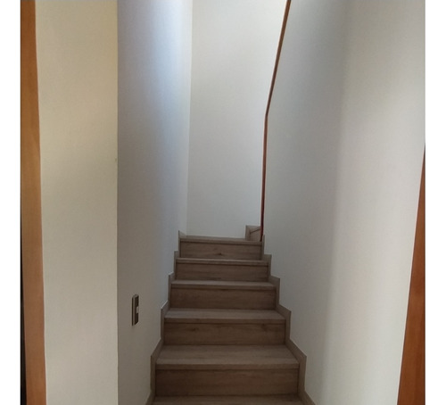 Arriendo Casa NO 4D en suite Walk-in cl&oacute;set 5B 4E 1B Chicureo - Colina