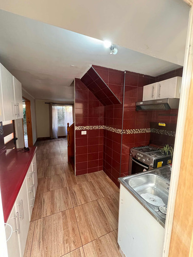 Arriendo Casa 4D 1B 2E Antigua Lo Barnechea - Lo Barnechea