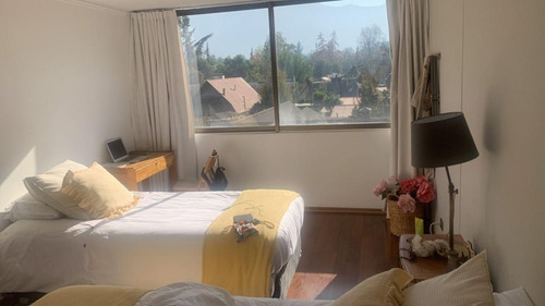 Arriendo Departamento NO 2D en suite Walk-in cl&oacute;set 3B 1E 1B Borde R&iacute;o - Casa Piedra - Vitacura