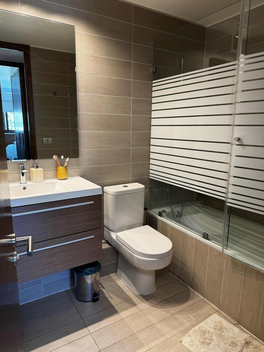 Arriendo Departamento 3D 3B 2E 1Bd San Carlos de Apoquindo - Las Condes