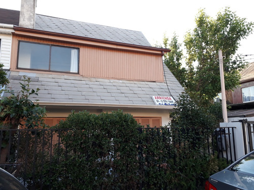 Arriendo Casa NO 4D 2B 2E Col&oacute;n Oriente - Vital Apoquindo - Las Condes