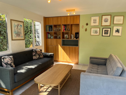 Venta Casa NO 4D 2B 3E Estadio Croata - Vitacura