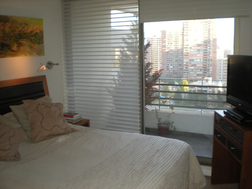 Venta Departamento SO 2D en suite Walk-in cl&oacute;set 2B 1E 1B Nueva Las Condes - Las Condes