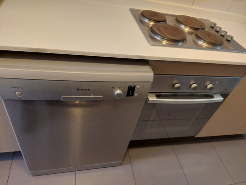 Arriendo Departamento NO 3D en suite Walk-in cl&oacute;set 2B 1E Campus Oriente - Providencia