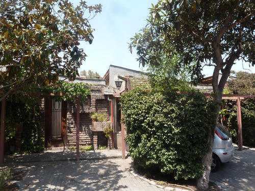 Arriendo Casa O 3D 1B 1E Metro Sim&oacute;n Bolivar - La Reina