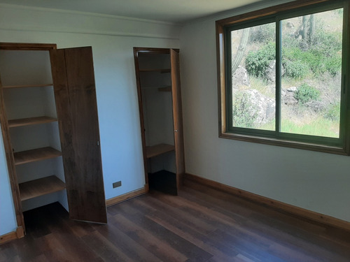 Arriendo Casa 4D 2B 8E 1B El Array&aacute;n - Lo Barnechea