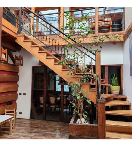 Venta Casa NOSP 5D en suite 5B 3E Los Leones - Providencia