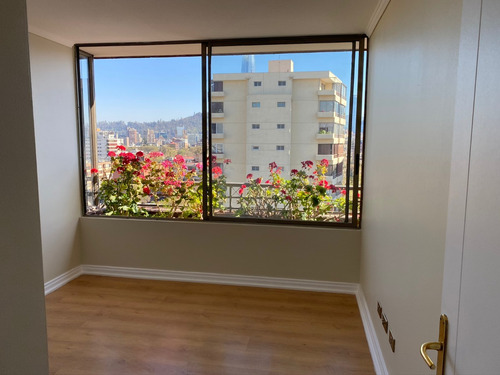 Arriendo Departamento NP 3D en suite Walk-in cl&oacute;set 2B 2E 1B Las Lilas - Providencia