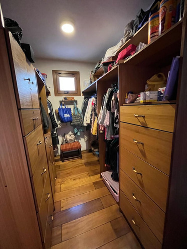 Venta Casa NO 5D en suite Walk-in cl&oacute;set 5B 6E 2B Carlos Ossand&oacute;n - La Reina