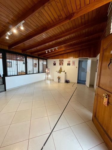 Arriendo Casa P 6D en suite Walk-in cl&oacute;set 4B 4E 1B Parque Juan XXIII - &Ntilde;u&ntilde;oa