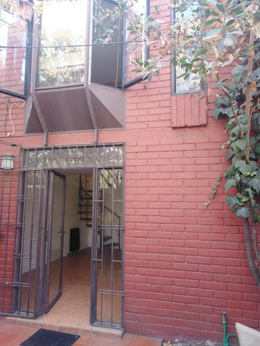 Arriendo Casa 2D 1B 1E Col&oacute;n Oriente - Vital Apoquindo - Las Condes