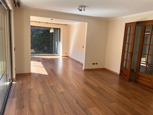 Arriendo Casa NO 6D en suite Walk-in cl&oacute;set 6B 6E 2B San Carlos de Apoquindo - Las Condes