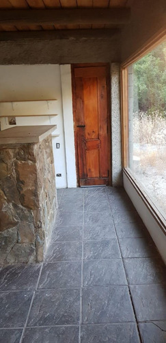 Arriendo Casa NO 2D en suite Walk-in cl&oacute;set 1B 3E Camino a Farellones - Lo Barnechea