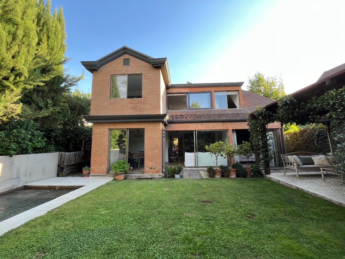 Arriendo Casa N 6D en suite Walk-in cl&oacute;set 5B 2E La Dehesa - Lo Barnechea