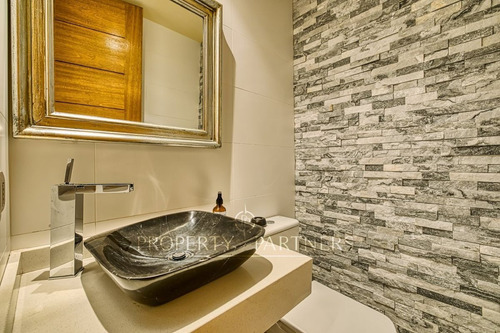 Arriendo Departamento 4D en suite Walk-in cl&oacute;set 4B 2E 1B Mall Sport - Las Condes