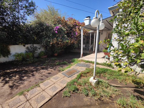 Venta Casa N 5D 2B 3E 1B Vaticano - Las Condes