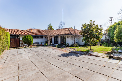 Venta Casa NO 5D en suite Walk-in cl&oacute;set 4B 4E 1B La Reina Alta - La Reina