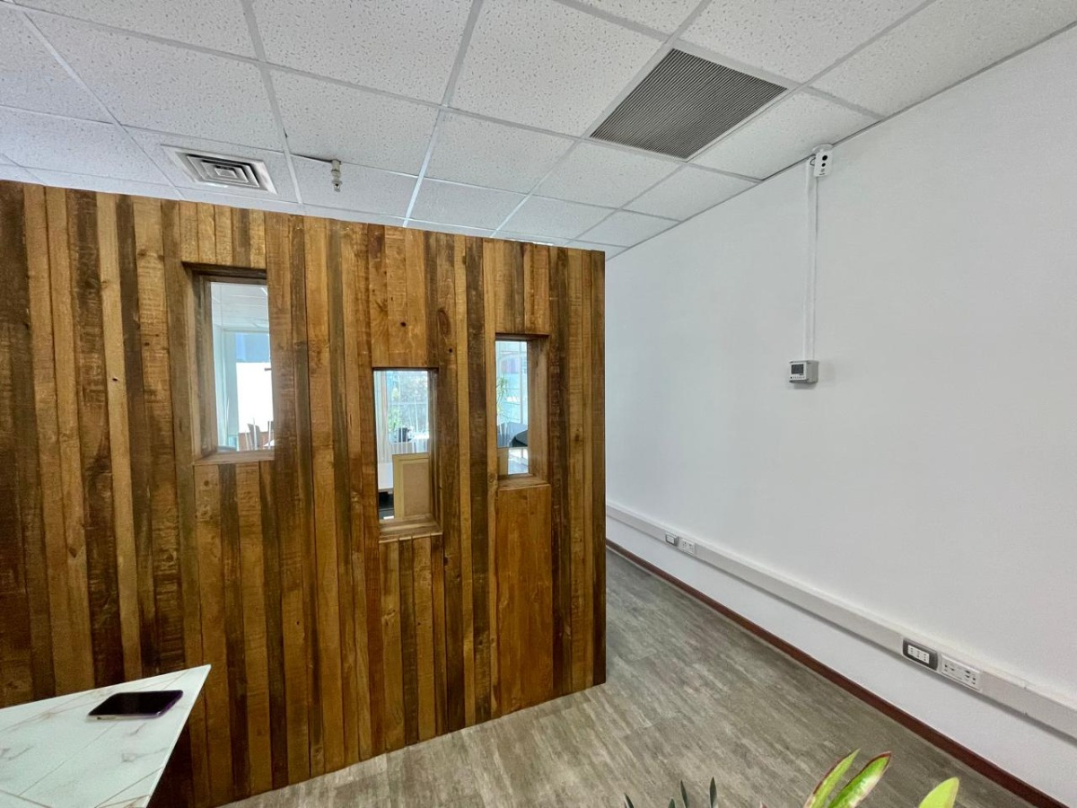 Arriendo Oficina N 2B 2E 1Bd Metro Manquehue - Apumanque - Las Condes