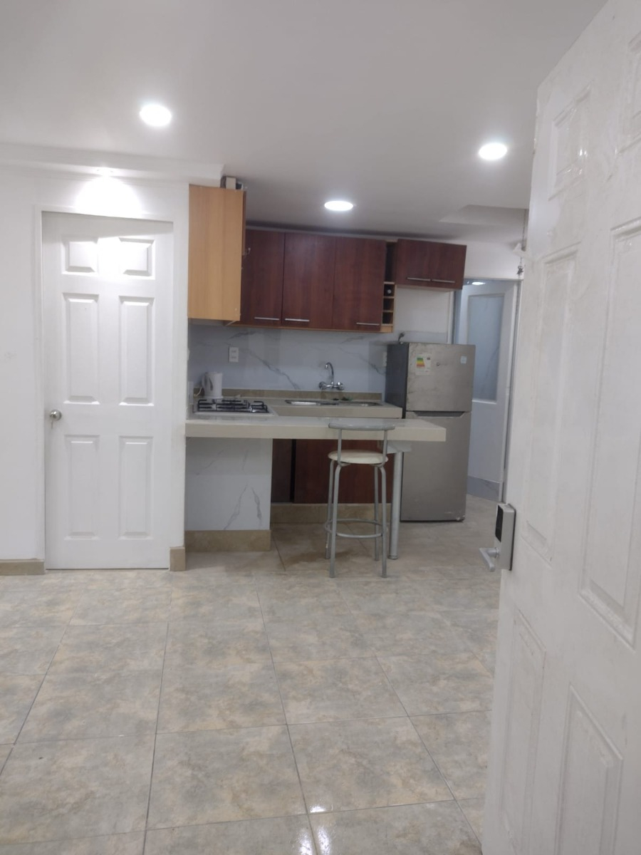 Venta Casa NP 3D en suite 1B 4E Villa Los Jard&iacute;nes - Villa Los Presidentes - &Ntilde;u&ntilde;oa