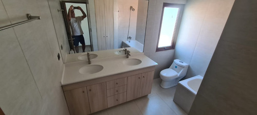 Venta Casa N 6D en suite Walk-in cl&oacute;set 4B 4E 1B Chicureo - Colina