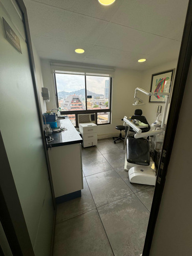 Venta Oficina 2B Metro Tobalaba - Mall Costanera - Providencia