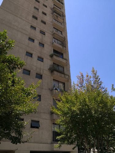 Arriendo Departamento N 3D en suite 2B 1E 1B Rotonda Atenas - Las Condes