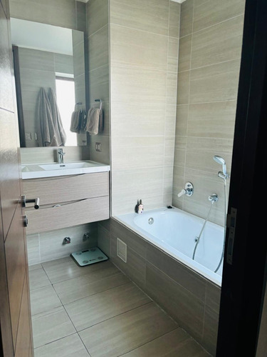 Arriendo Departamento NP 3D en suite Walk-in cl&oacute;set 4B 2E 1B El Remanso - Las Condes