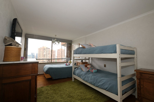 Venta Departamento NP 4D Walk-in cl&oacute;set 3B 3E 2B Parque Arauco - Las Condes